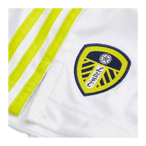 Leeds United Home Football Kit Discount Kit 2022/23 - Image 16
