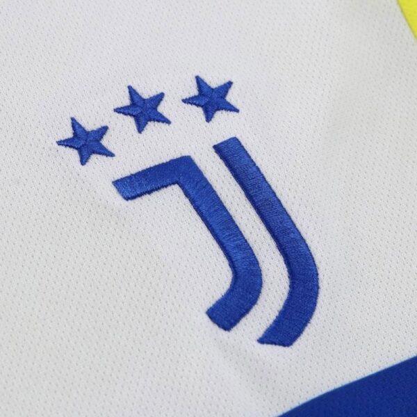 Juventus Third Kids Football Kits Discount 2022/23 - Image 12