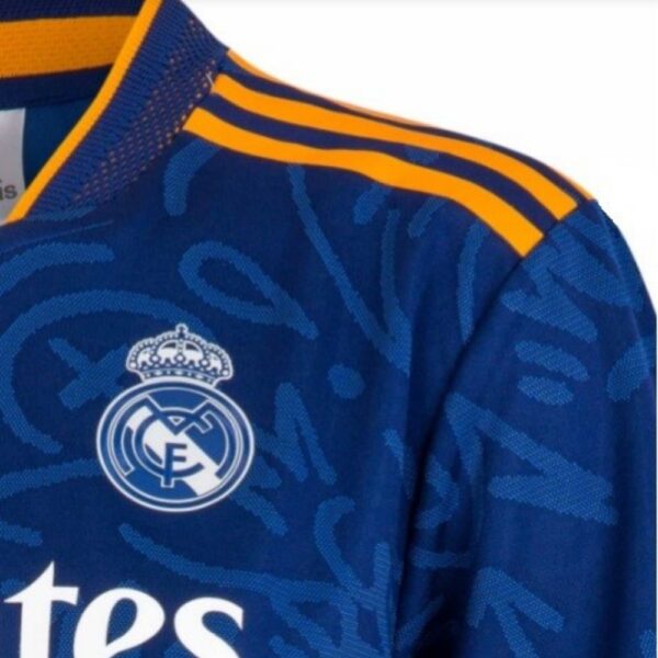 Real Madrid Away Kids Football Kits Discount 2022/23 - Image 5